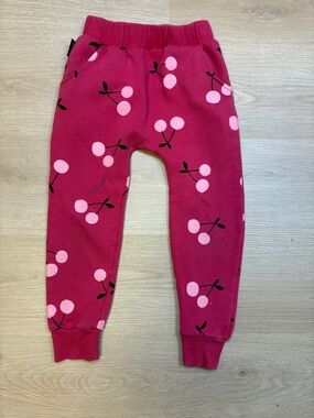 Dot Australia size 6 Girls Cherry Print Pink Jogger Pants